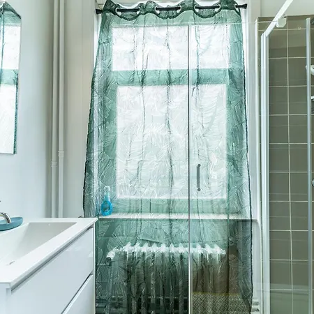 L'holden - 2 Beds - Terrace - Wifi - Tram شقة