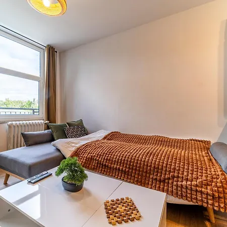 L'holden - 2 Beds - Terrace - Wifi - Tram شقة Croix